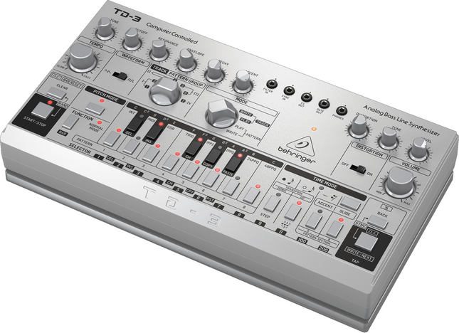 BEHRINGER TD3 SR ANALOG BASS LINE SYNTH