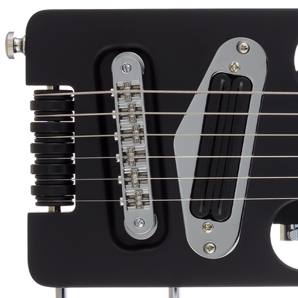 TRAVELER GUITAR ULTRA-LIGHT ELECTRIC MATTE BLACK