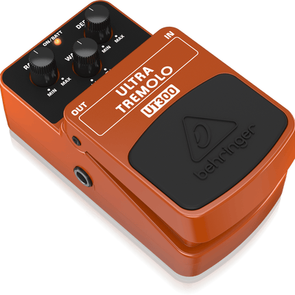 BEHRINGER UT300 ULTRA TREMOLO