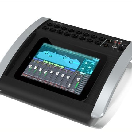 Behringer X18 18-Ch,12-Bus Digital Mixer 4 Tablets