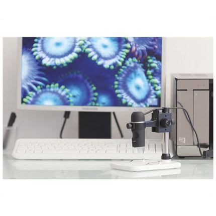 Digitech 5MP USB 2.0 Digital Microscope, Professional Stand QC3199